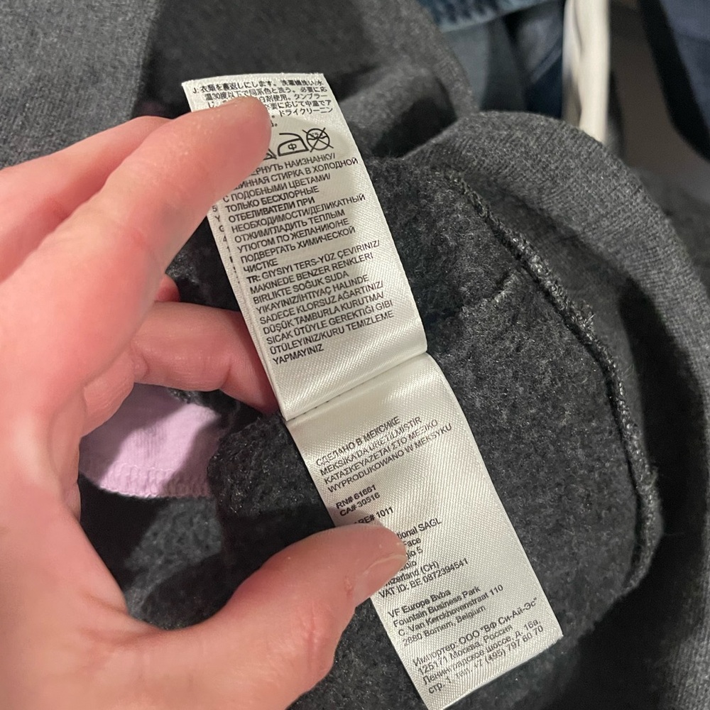 The North Face Hoodie Gray Purple Pullover Pockets Vertical Logo Size S - Picture 8 of 9